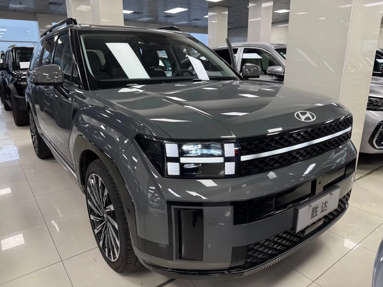Лучше, чем Toyota Highlander по соотношению цена / оснащение💯