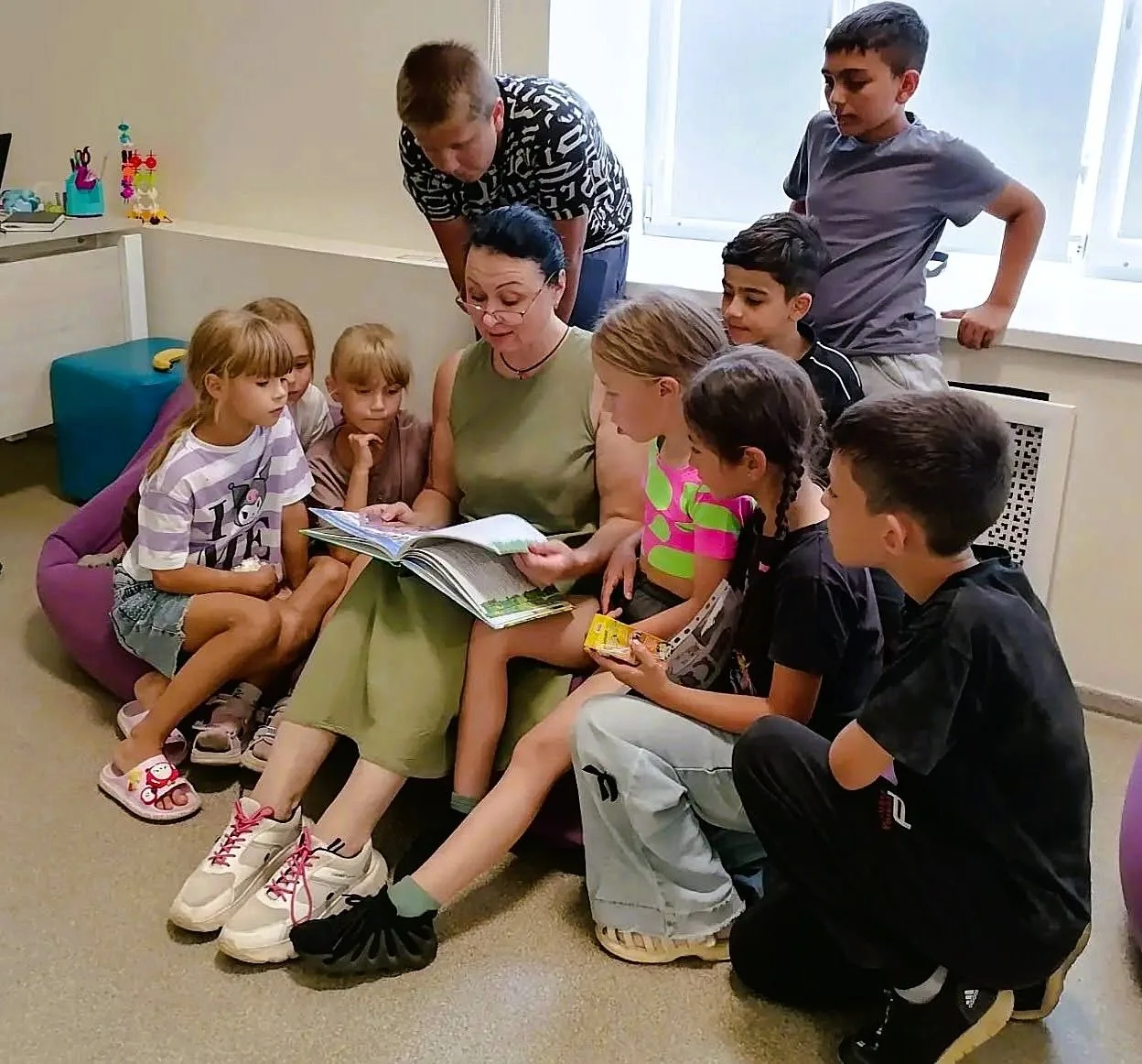 По страницам книг Волкова… (6+)

В летнем школьном лагере «Родничок» села Мизино-Лапшиновка ребята о