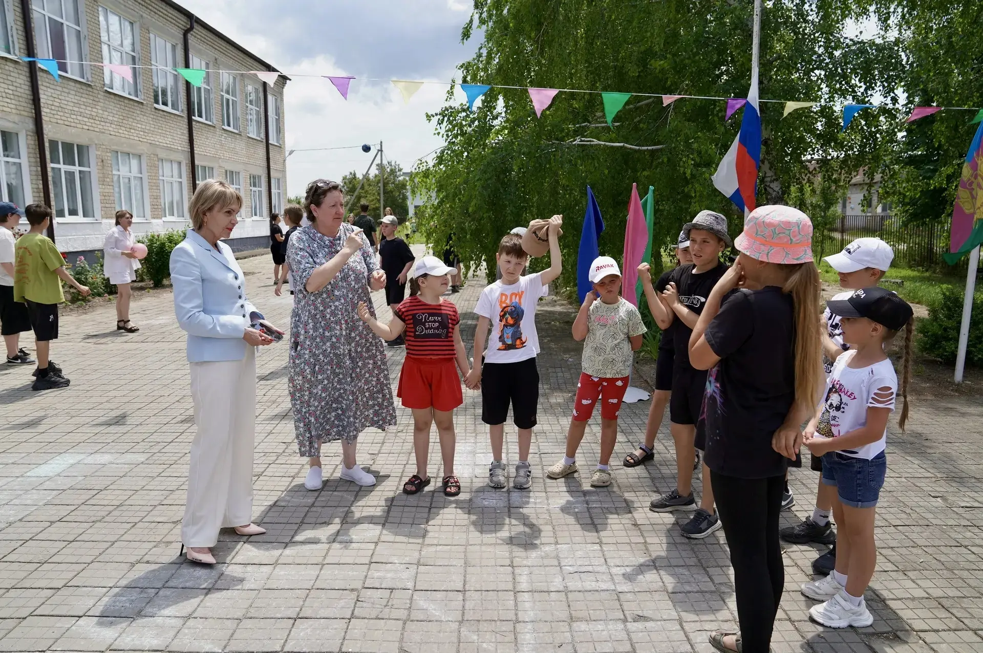 🔥Как мы зажгли сегодня в «Солнышке»☀

🔥День в лагере — это всегда море улыбок, звонкий смех и крут