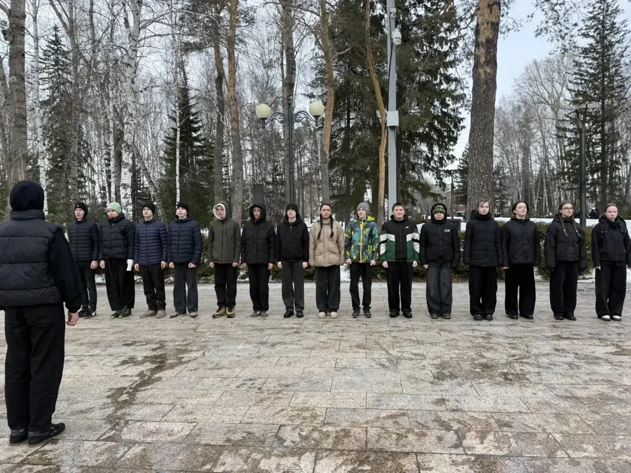 26 марта 2026 года ученики 8 "А" и 8 "Б" классов приняли участие в смотре строя и песни в рамках гор