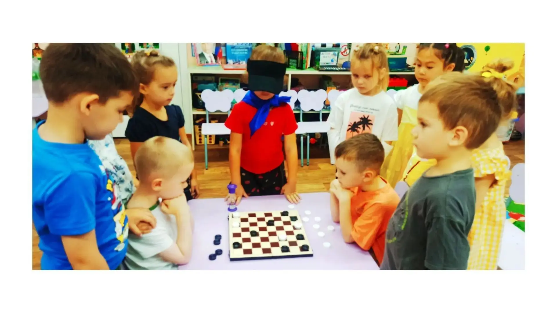 🍓 Группа «Малинка» тренирует ум: как прошёл наш шашечный турнир! 🍓