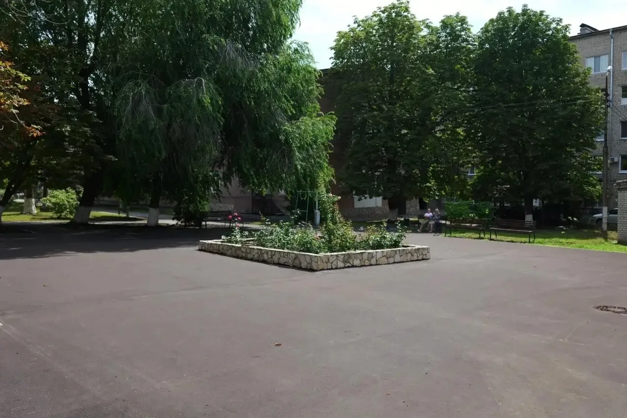 📌 Реализация второго этапа программы благоустройства дворовых территорий медицинских учреждений про