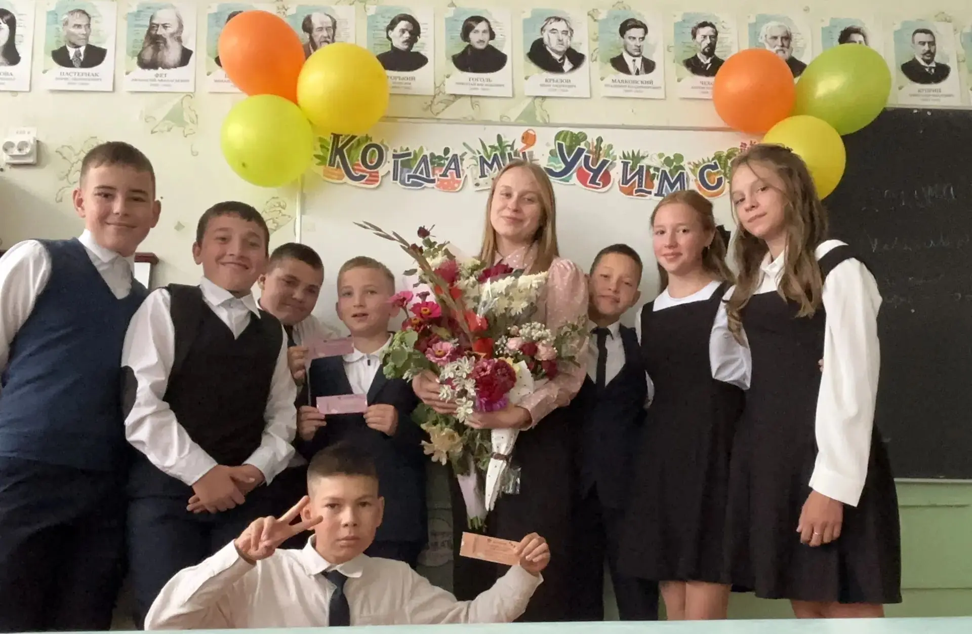 У учащихся 6 класса День знаний получился по-настоящему ярким!