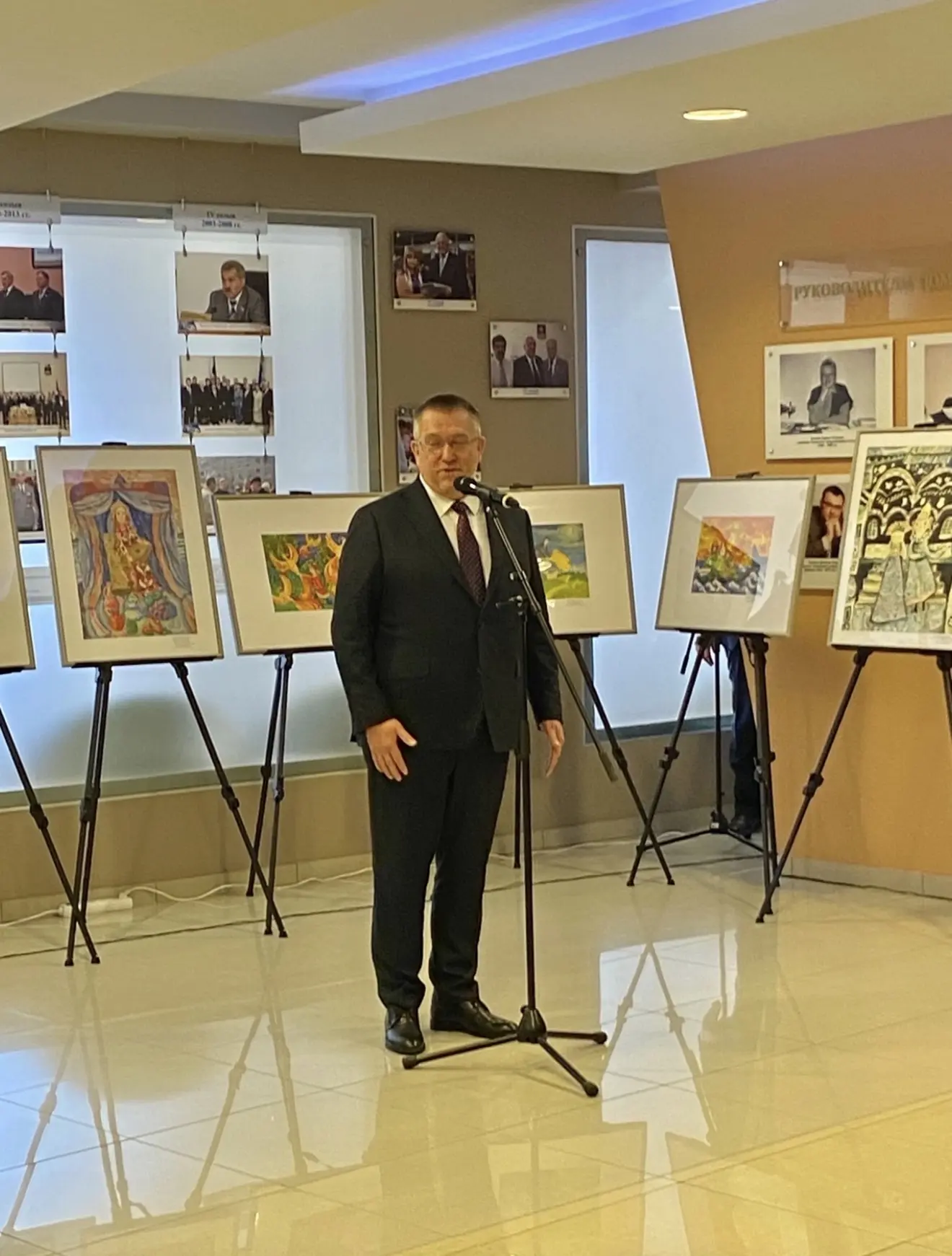 🎨🏆Золотой юбилей сказки: наши ученицы победили в конкурсе к 211-летию Петра Ершова!   В этом году мы