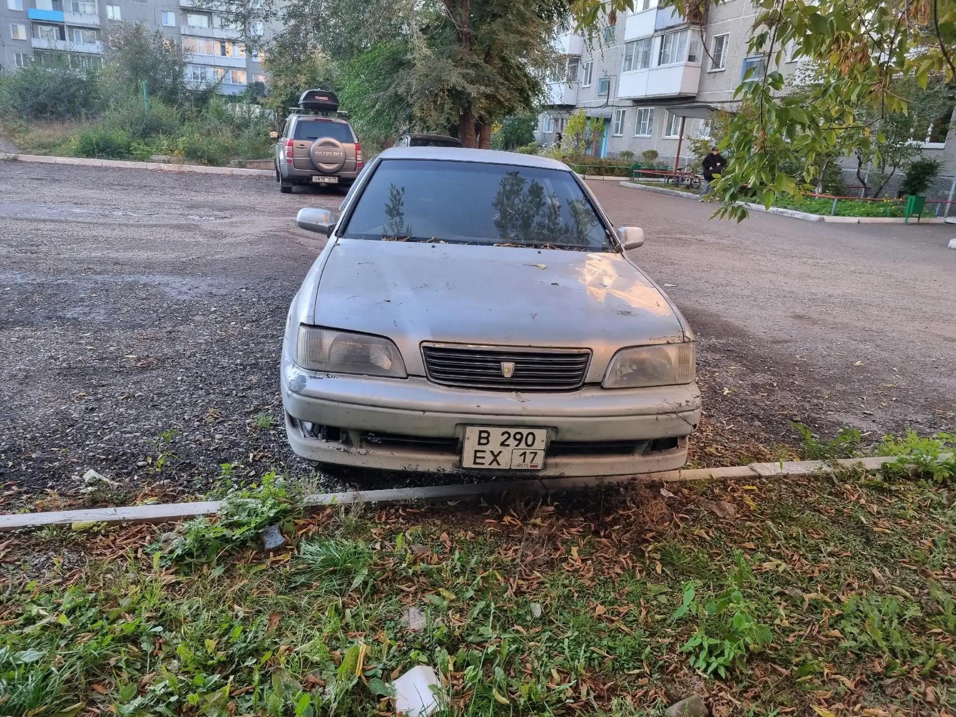 Продам обмен мотор в багажнике разобран цена 90 тыс 89233939299