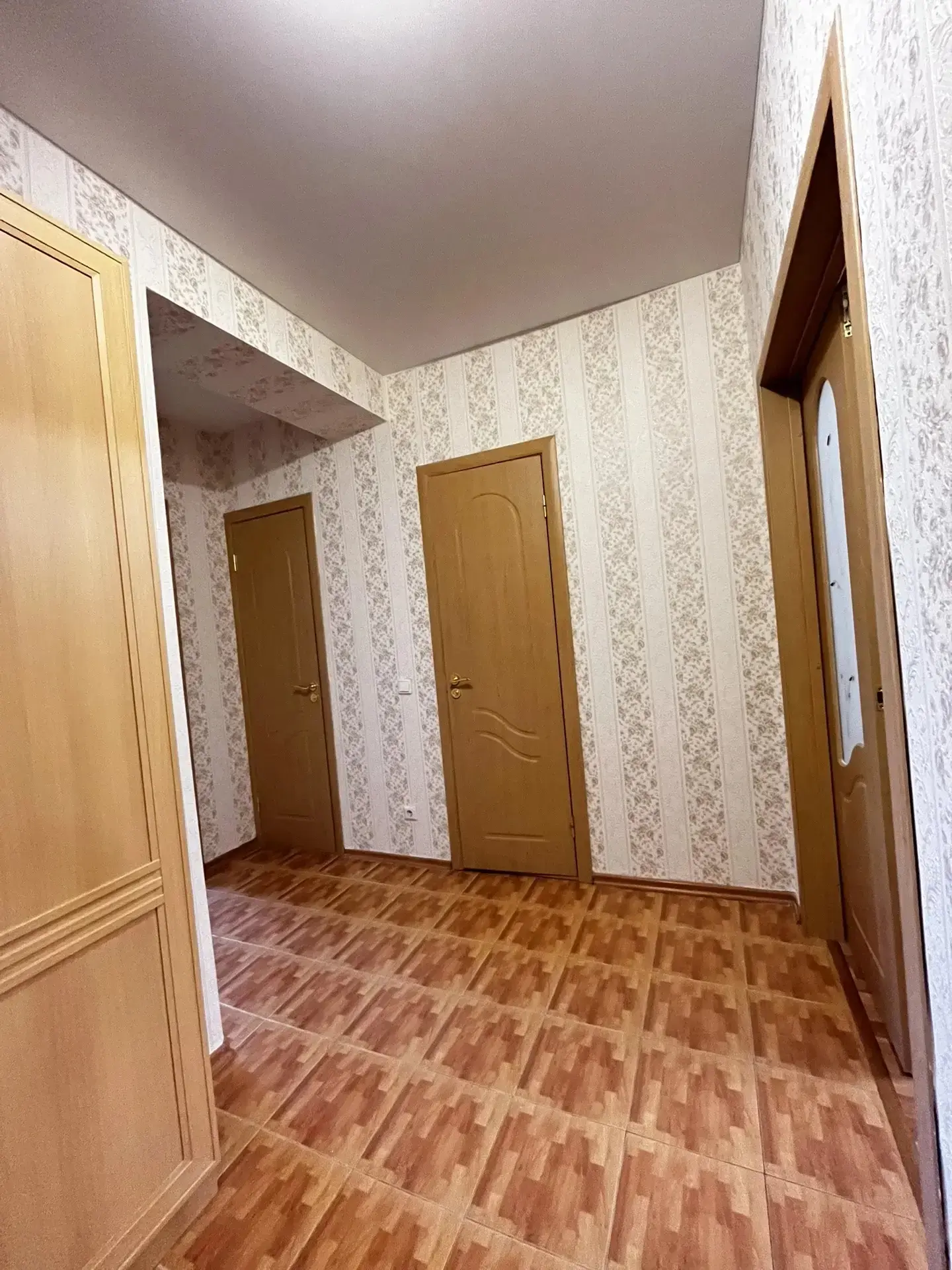 Г Казань Сдаём 2-х комнатную квартиру по улице ЧУЙКОВА, 59 В. Пересечение с улицей Амирхана.  Дом ки