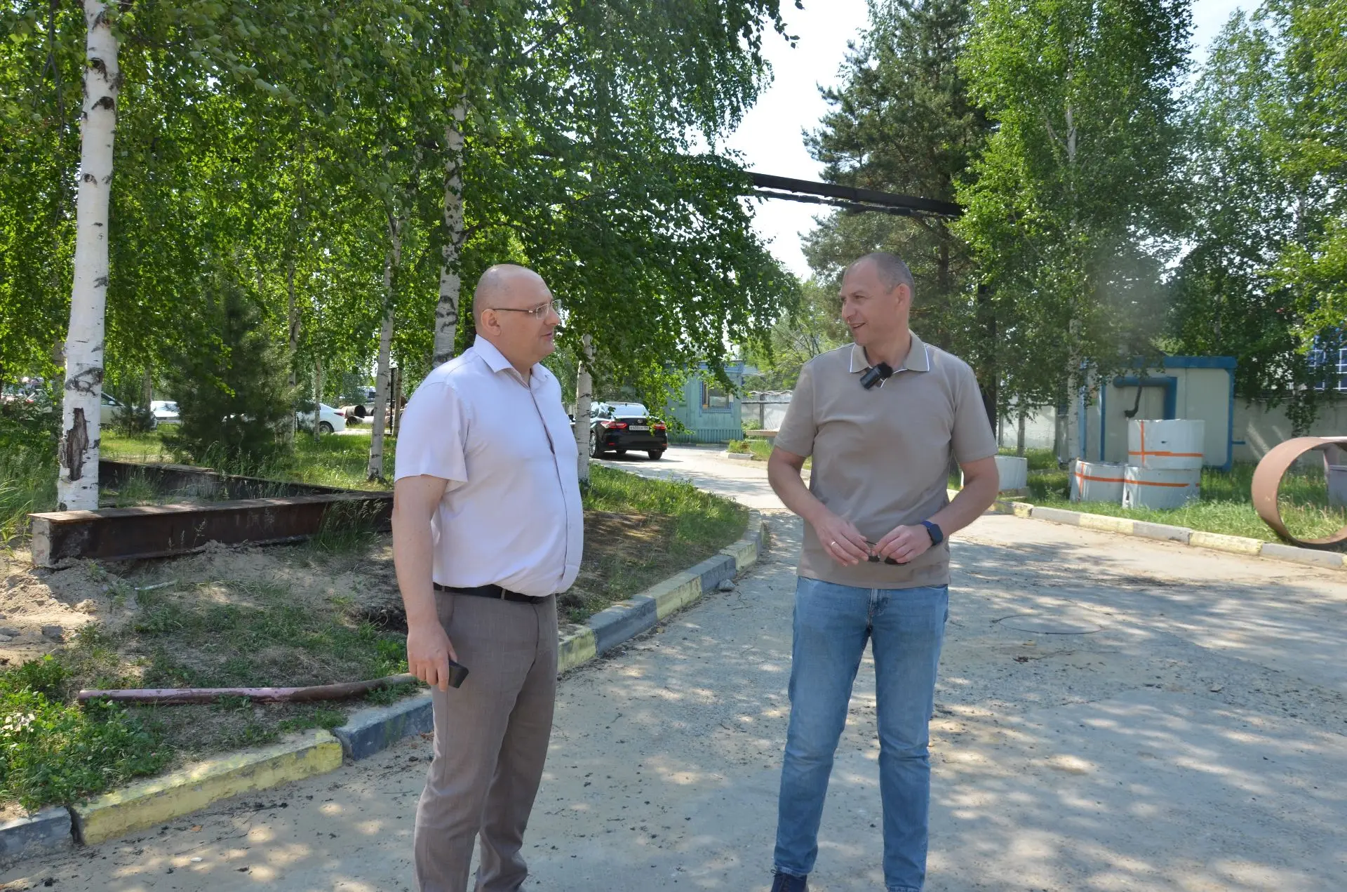 Готовимся к зиме!  ❄️

👤Сегодня глава Мегиона Алексей Петриченко  побывал на объектах Тепловодокана