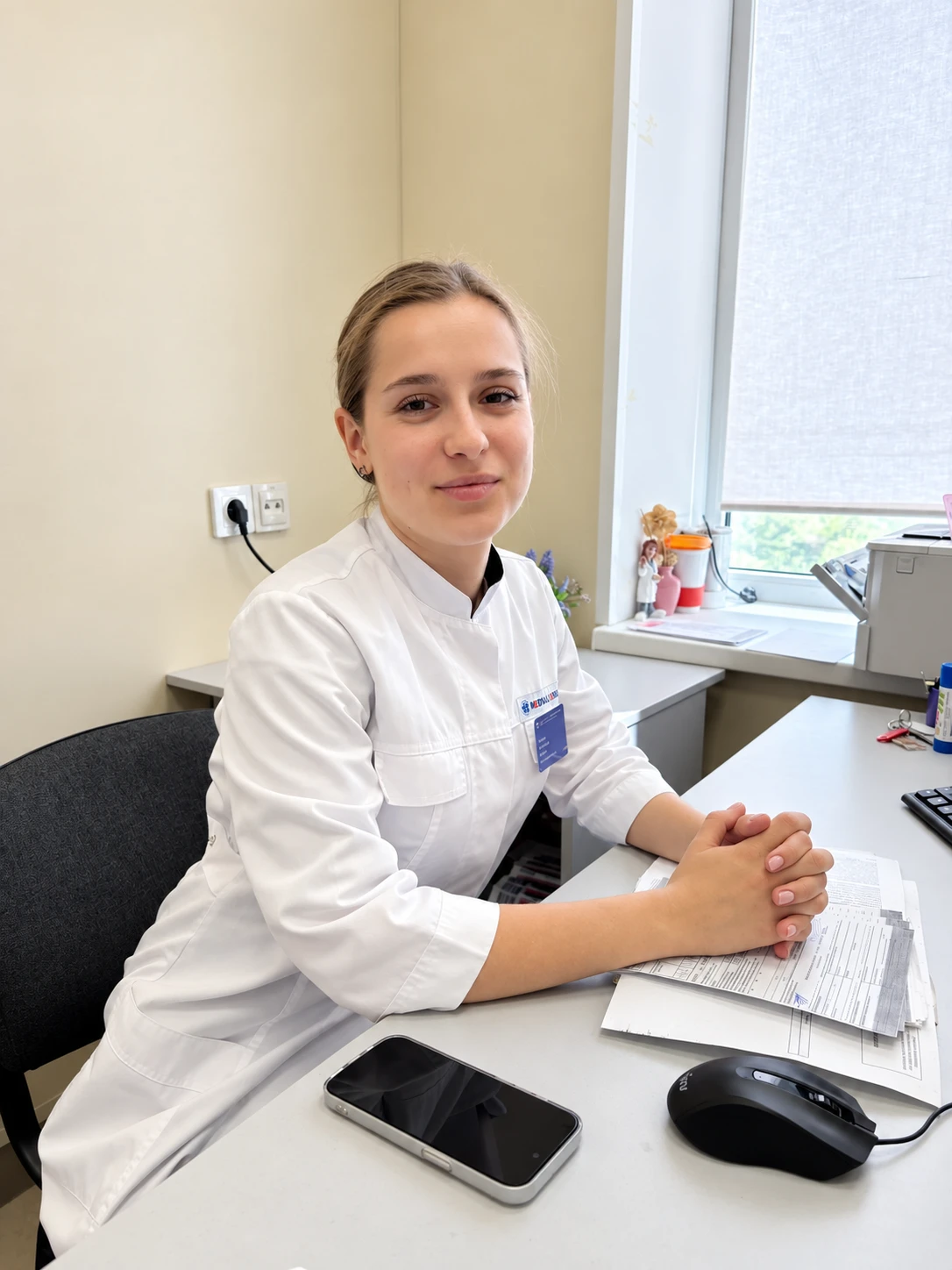 👩‍⚕️👨‍⚕️ Знакомьтесь: сразу три молодых терапевта пришли работать в нашу поликлинику