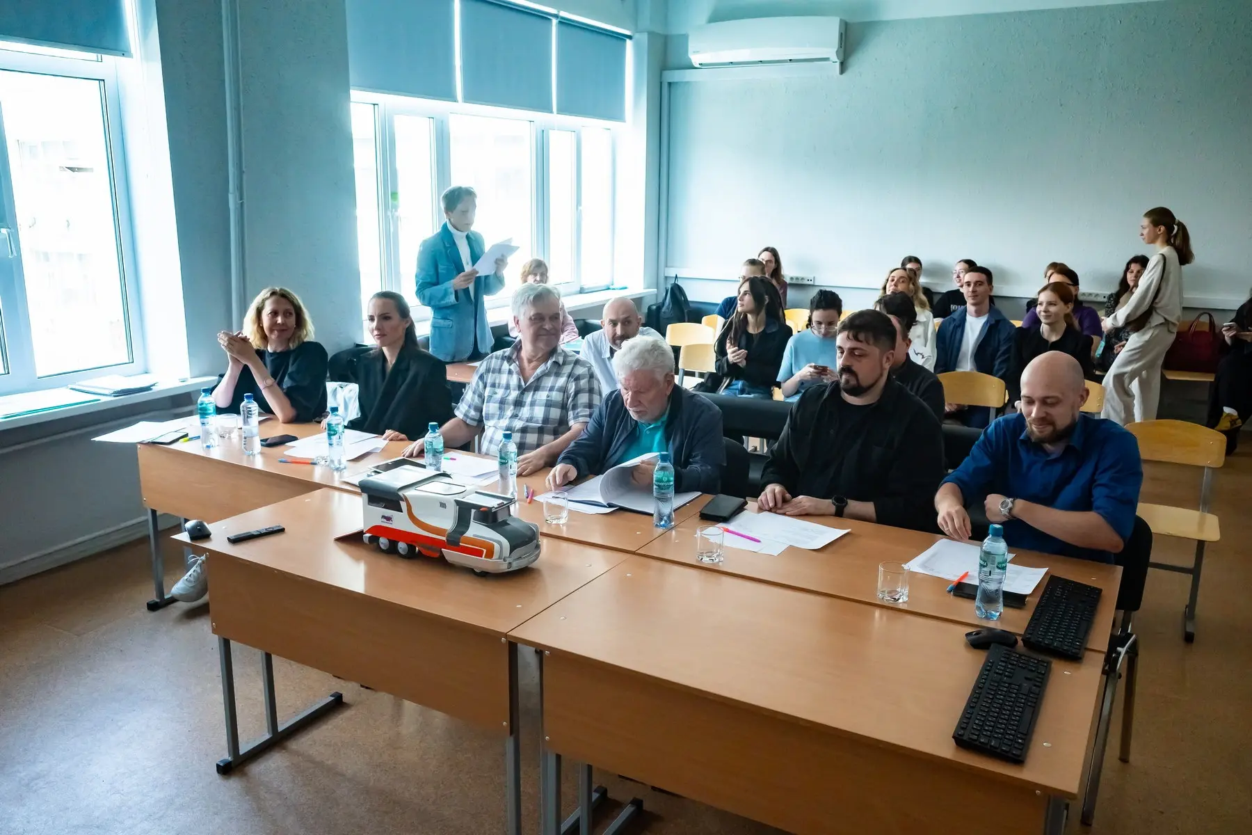 Защиты выпускных работ магистров на кафедре индустриального дизайна.
