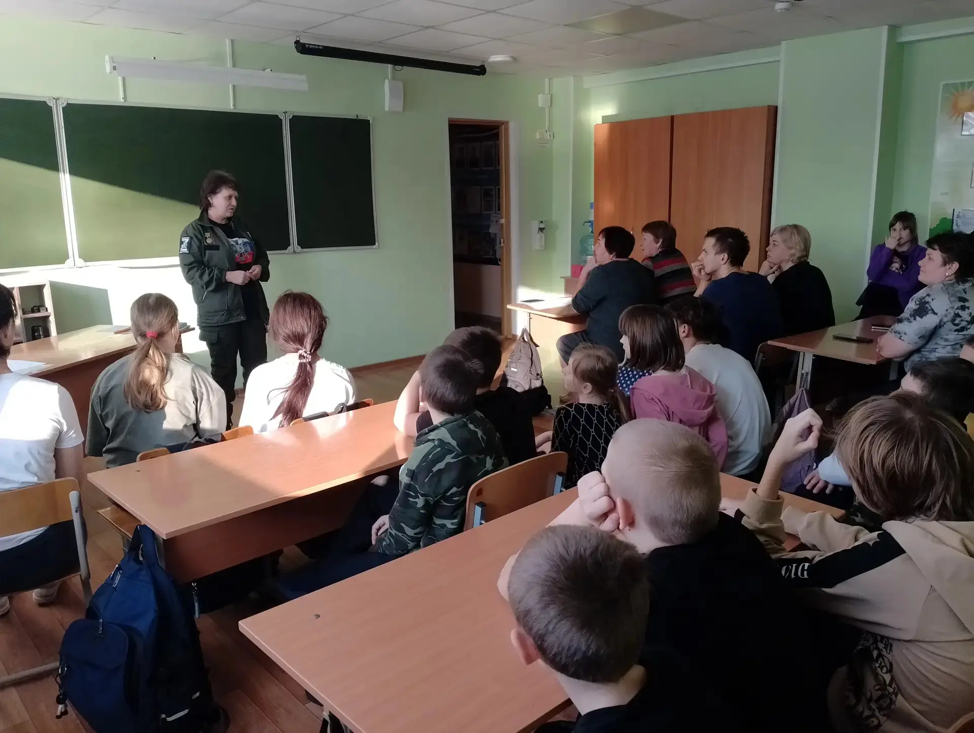 🇷🇺 Трогательная встреча в нашей школе
