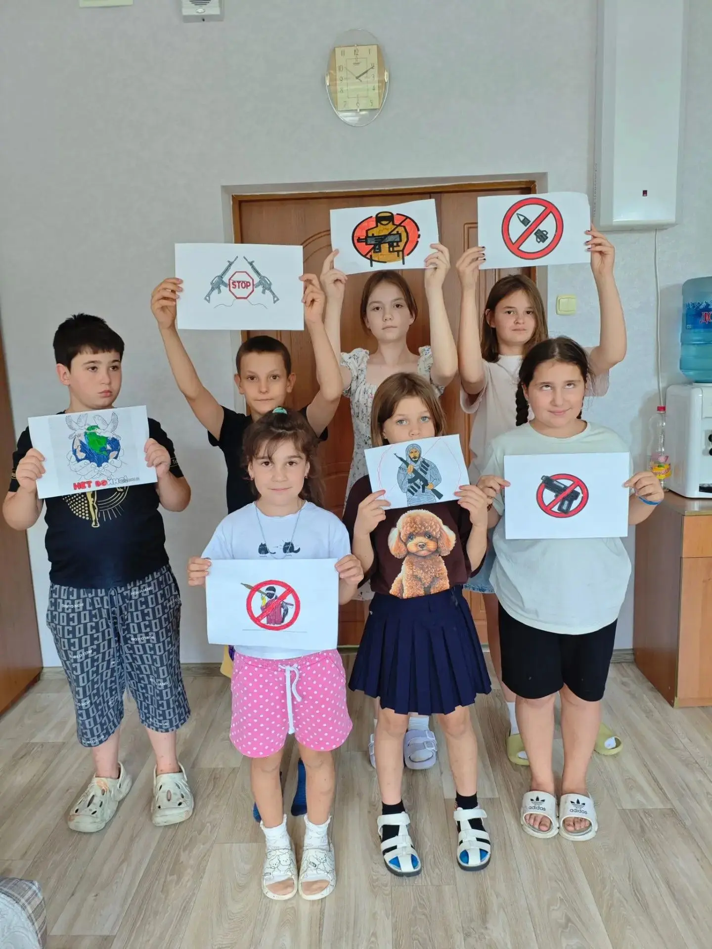 🚫 МЫ ПРОТИВ ТЕРРОРА!
В отделении дневного пребывания и перевозки ГКУСО «Невинномысский СРЦН «Гавань