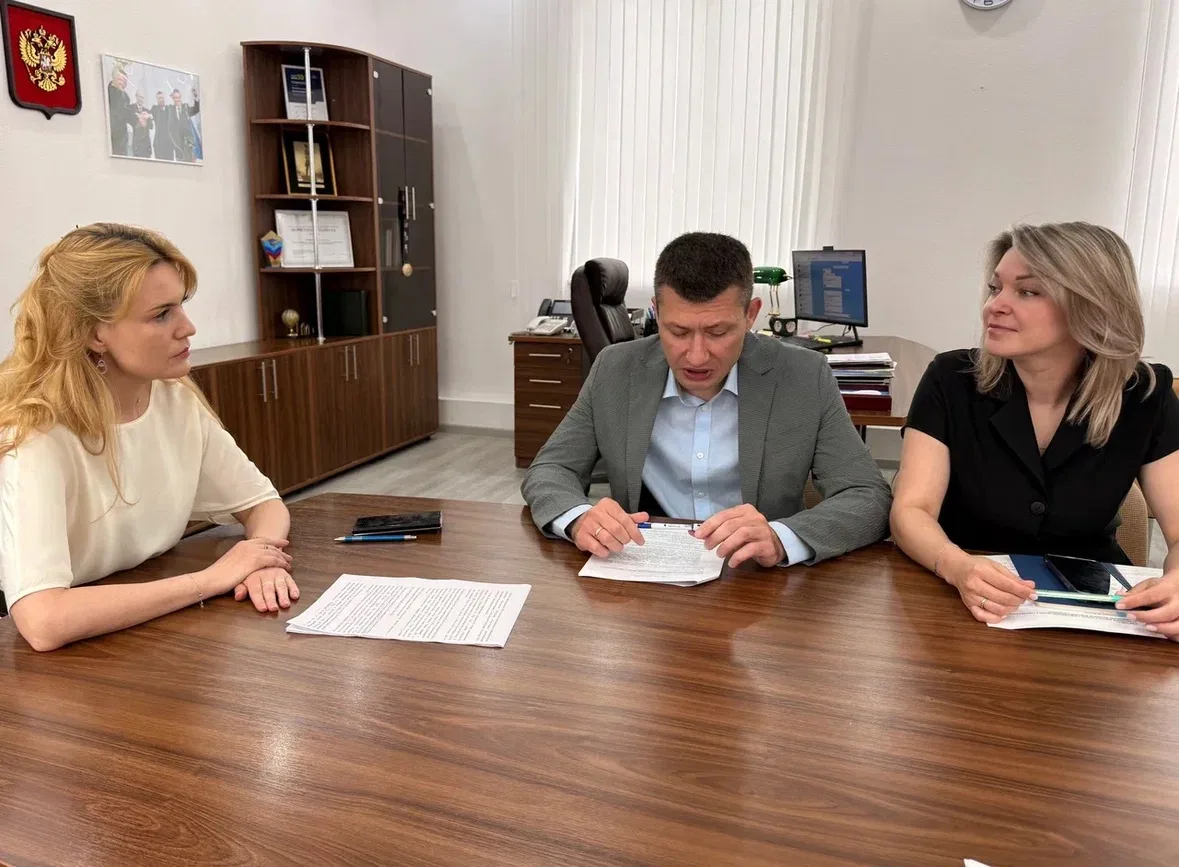 Порядка 35% школьников имеют близорукость, а к моменту окончания школы — уже 50%

Тенденция тревожна