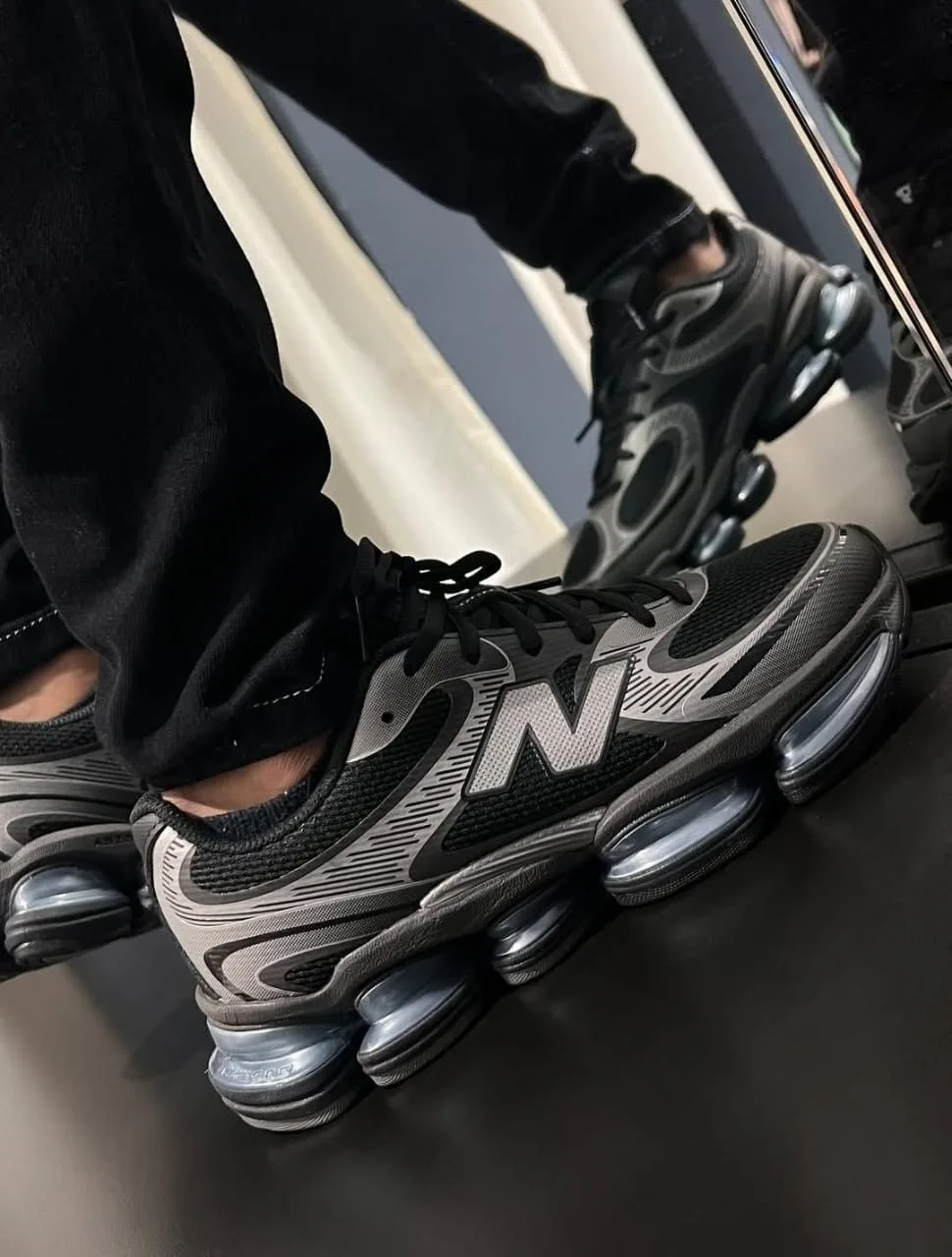 Унисекс кроссовки ABZORB 2000 от New Balance
Цена 8639 руб + вес
Размеры на последнем фото
Закажите 