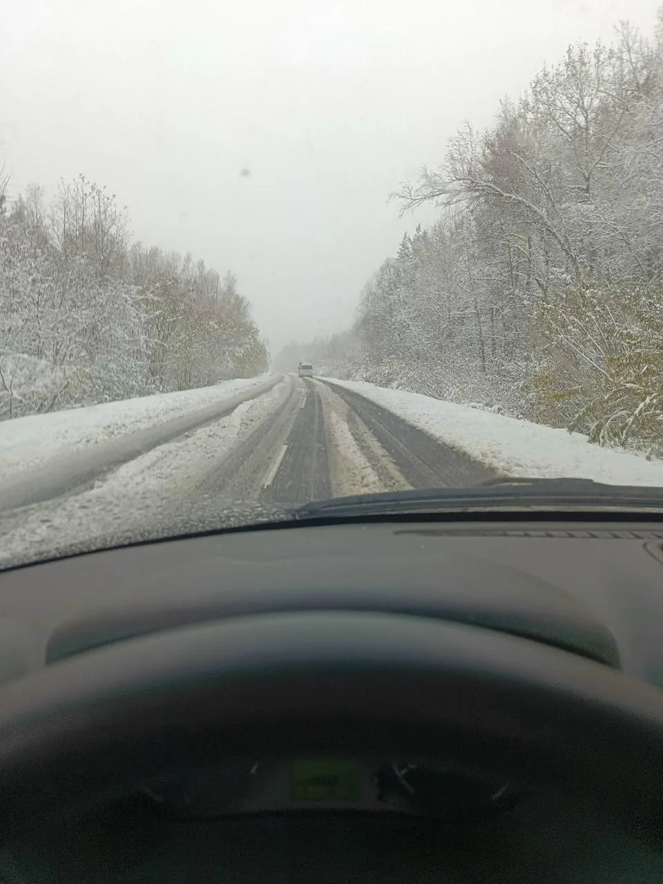 ❄️ За выходные Челябинскую область основательно припорошило снегом. В горах снежный пок...