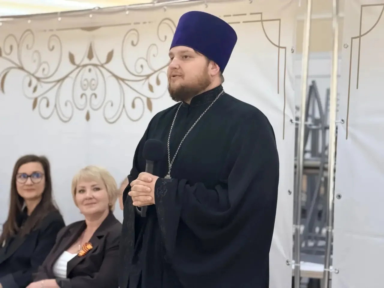 🌟 ИСТОРИЧЕСКОЕ СОБЫТИЕ: Первый школьный бал в нашей школе! 🌟  Впервые в истории нашей школы состоялс