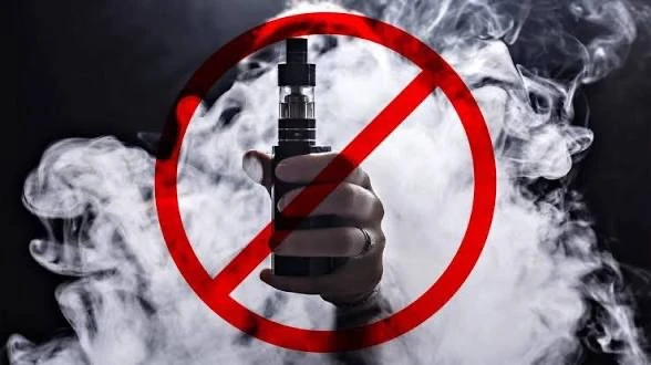 🚭Важно
Подросток умер в Уссурийске после курения вейпа. 
Школьнику было 12 лет.

По предварительным