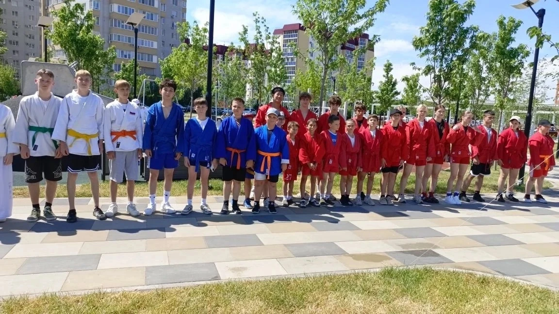 🏆Спортивная школа №23 приняла участие в торжественном открытии Парка «Героев-летчиков»🎉
🇷🇺12 июн