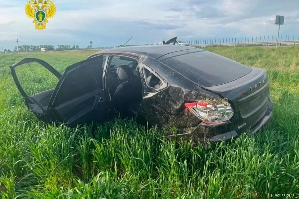 🚔 В Рязанской области водитель пытался свалить смертельное ДТП на погибшего пассажира

По данным пр