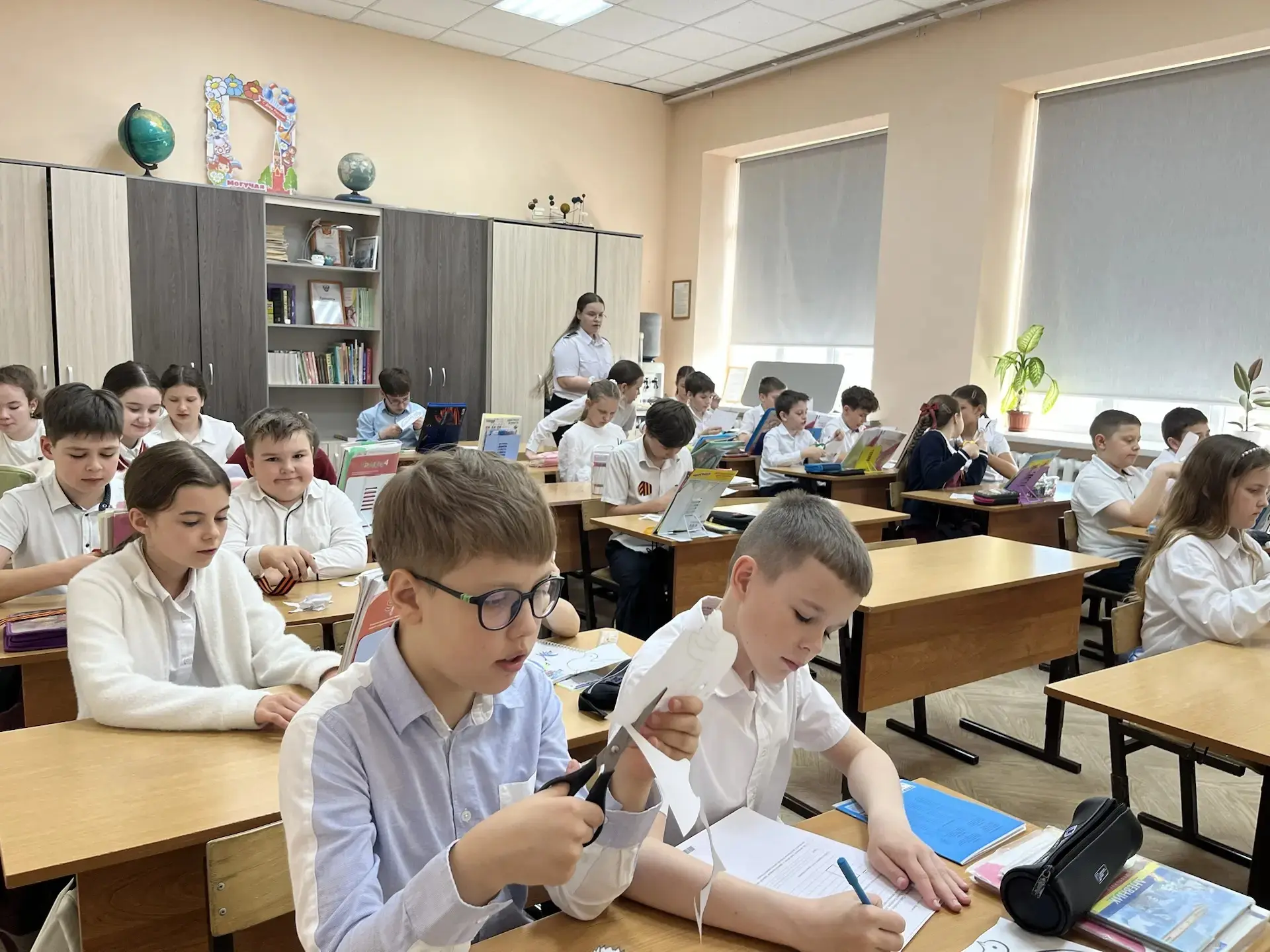 ✉️В рамках Всероссийской акции «Эхо Победы» в классах были организованы мастерские «Подарок ветерану