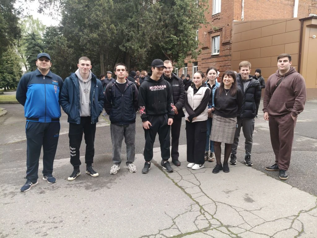Территория чистоты: СКГМИ. Сделано с душой.  #СКГМИ #Субботник #ДоброеДело15