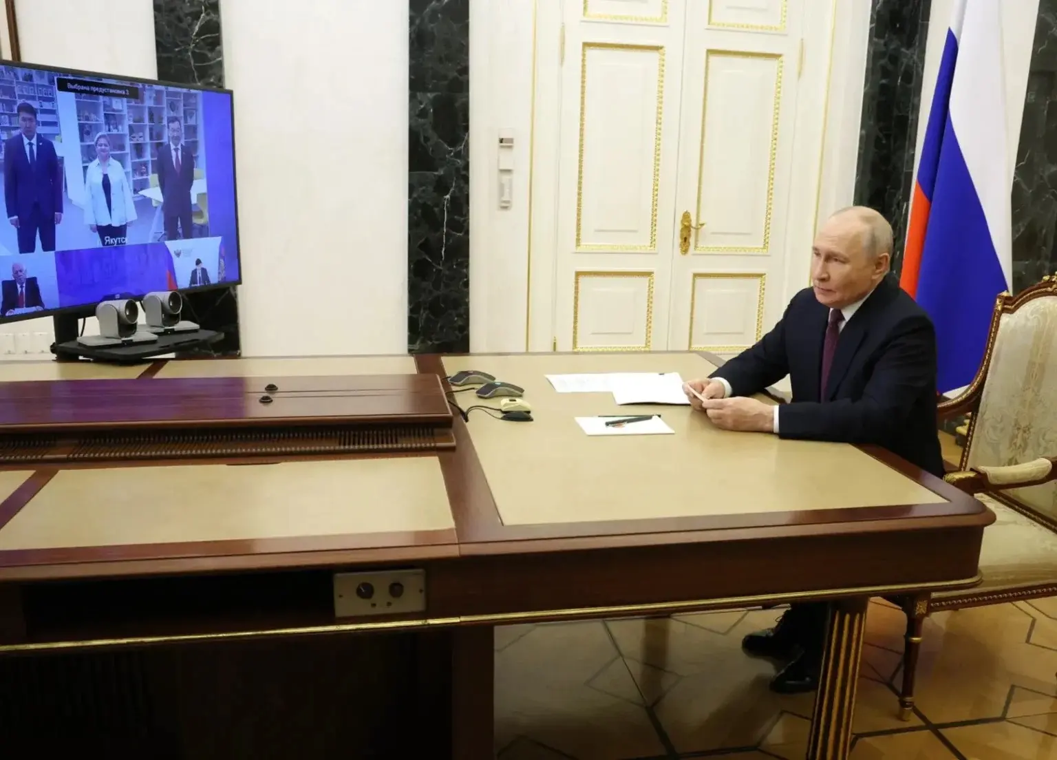 🔹 Президент России высоко оценил работу команды Главы Якутии