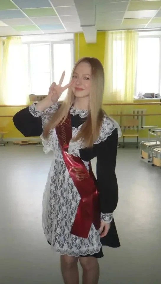 Поздравляем
с ПОБЕДОЙ!

Сейчас пора сдачи выпускниками школ государственных экзаменов. Приходят перв