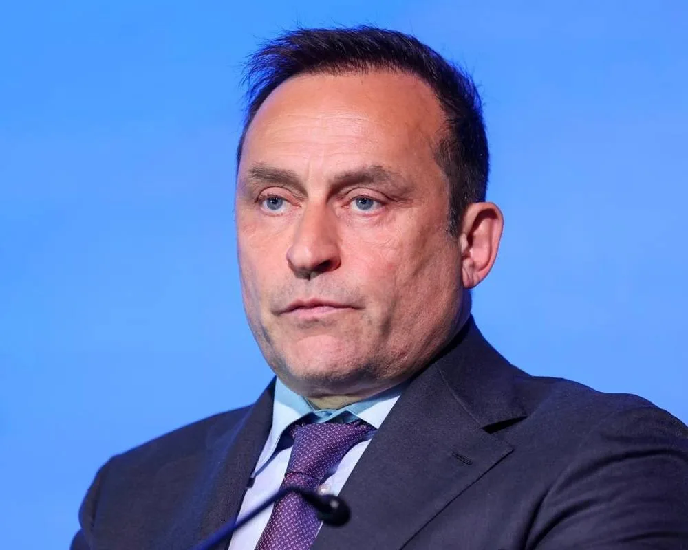Председатель ФЛССР Дмитрий Свищев заявил, что FIS в ближайший месяц рассмотрит вопрос о...