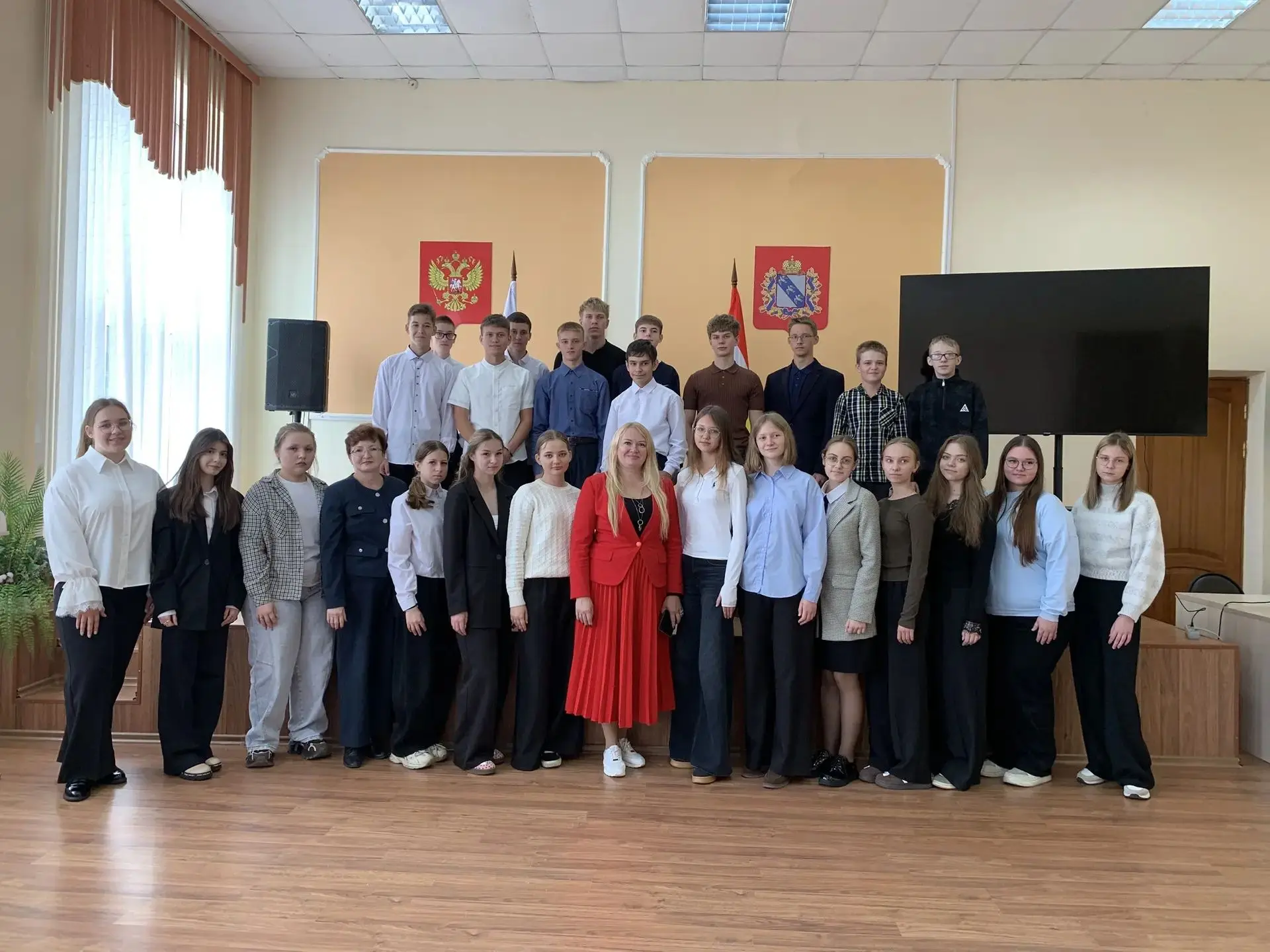 Рабочая поездка в Пристенский район: 📝✨