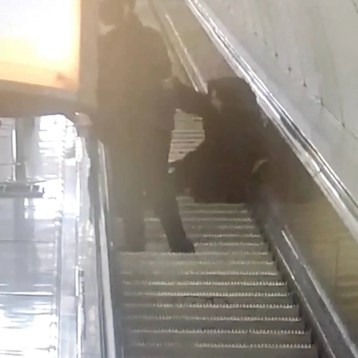 Прокуратура Петербургского метрополитена провела проверку по обращению 74-летней местно...