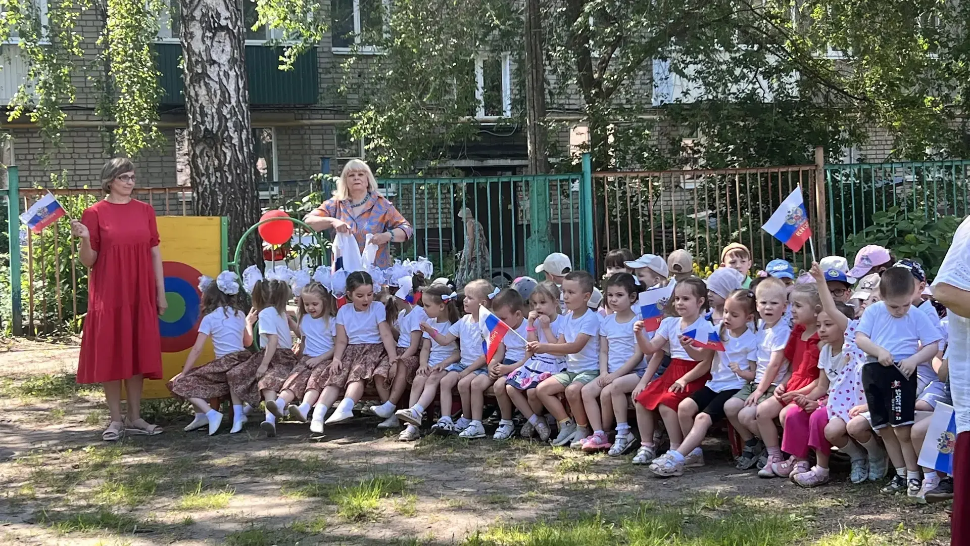 12 июня наша страна отмечает замечательный праздник — День России. Этот день символизир...