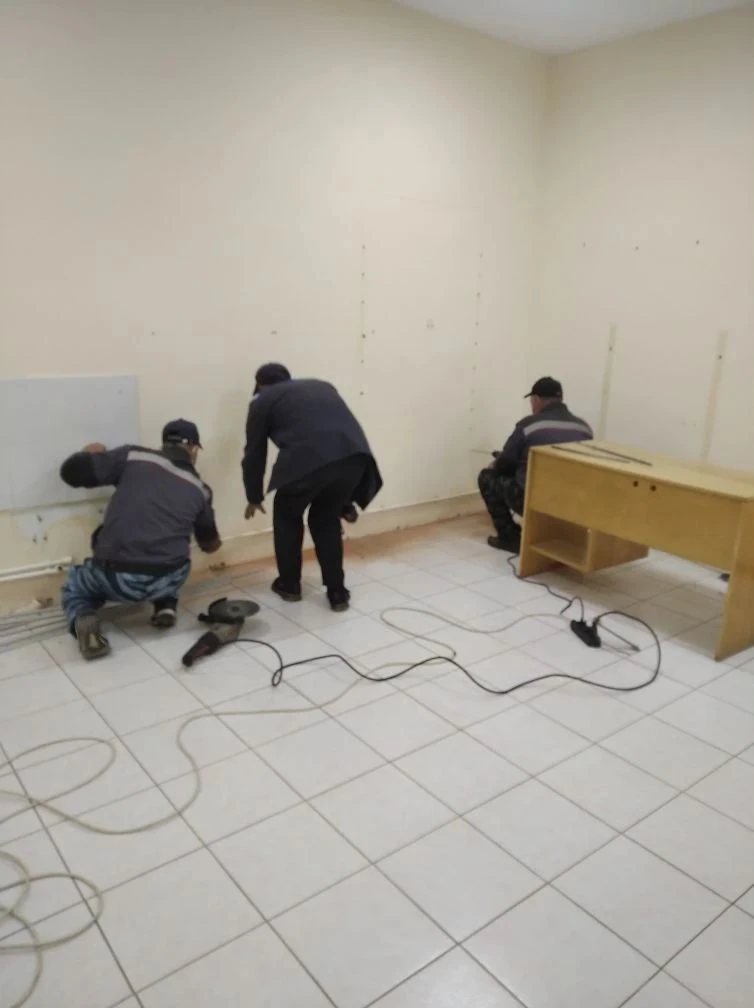 Выполнена подготовка проёма для монтажа дверного блока в помещение туалета школы МОУ СО...