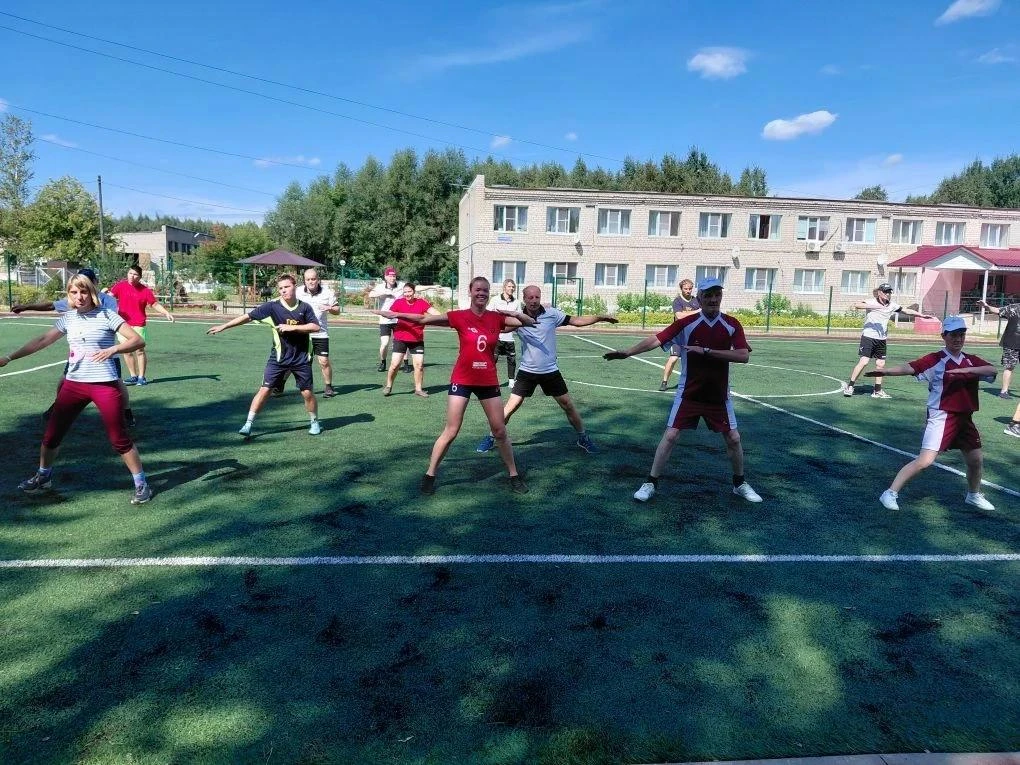 🤸‍♂️🎶 ВЕСЁЛАЯ РАЗМИНКА В ПАНСИОНАТЕ! ☀️💪