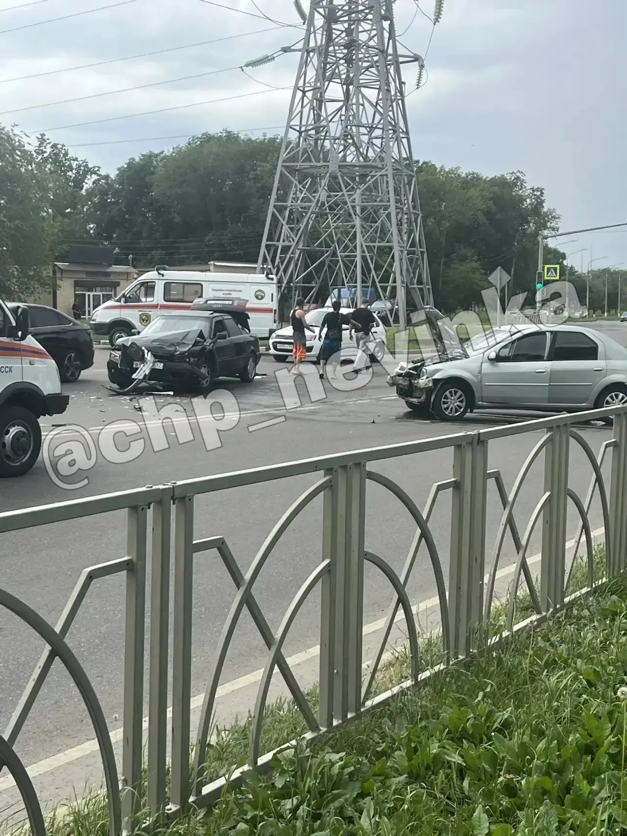 ДТП на Зелёной крыше (Интернационала). 

От подписчика.

🚨 ЧП Невинномысск