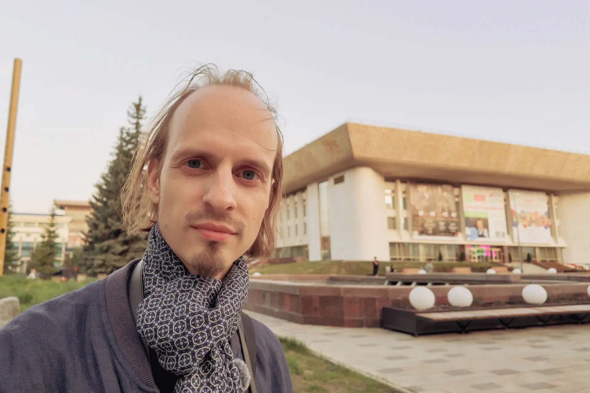 Прилетел сегодня в Уфу. Слава Богу, долетел. Вчера огромное количество рейсов из Москвы...