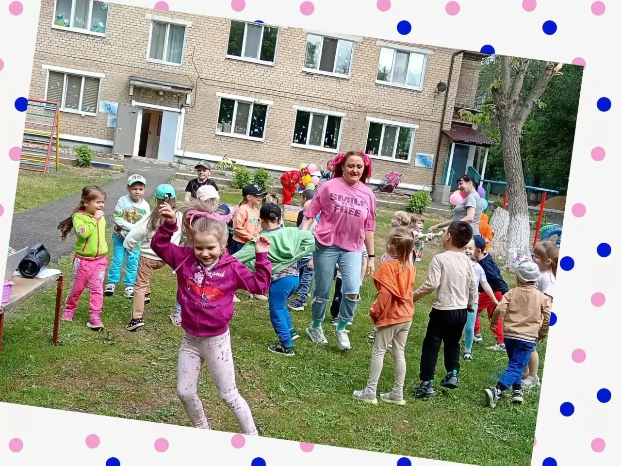 Сегодня в нашем садике прошёл полный радости и веселья праздник — День защиты детей.