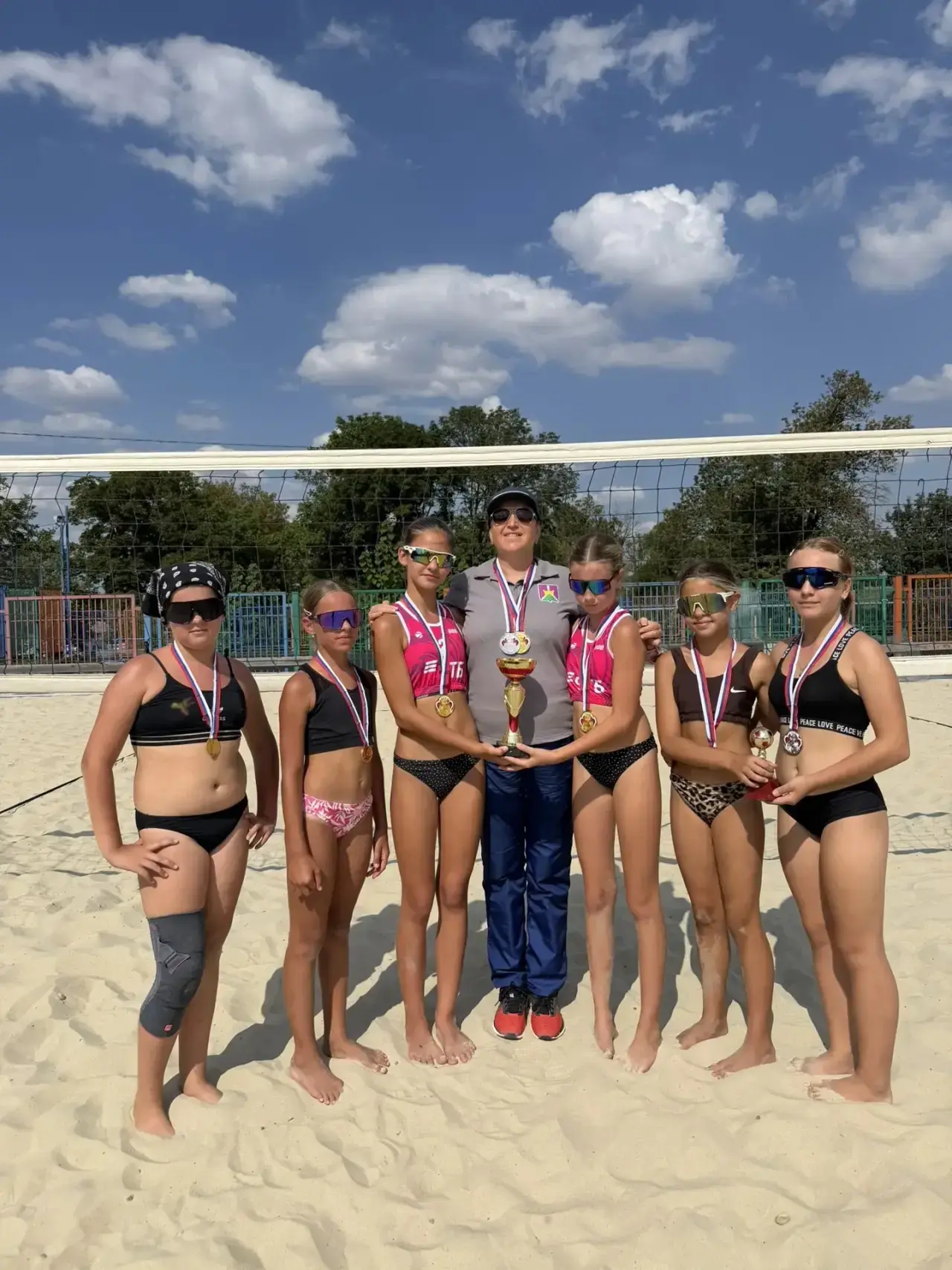 🏐 Турнир по пляжному волейболу, посвящённый ветеранам волейбола!