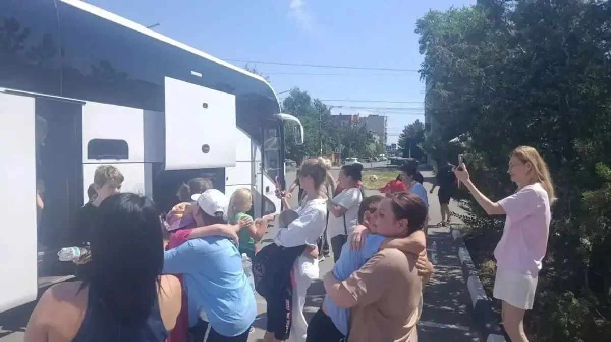 🚌 Безопасно и с комфортом: дети вернулись домой после четвертой летней смены