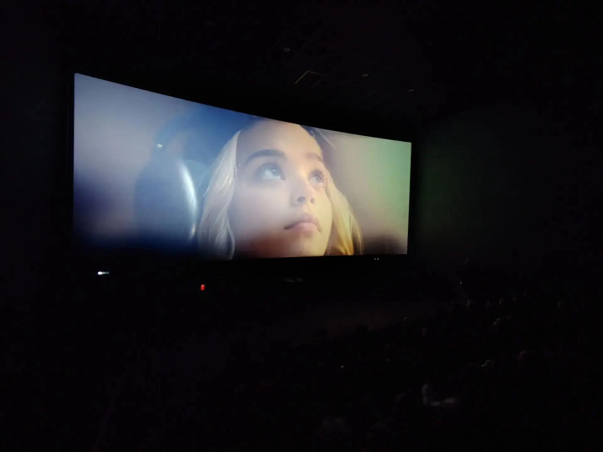 💥Тем временем в Happy Cinema начался показ кинохита этого года - "Твое сердце будет ра...