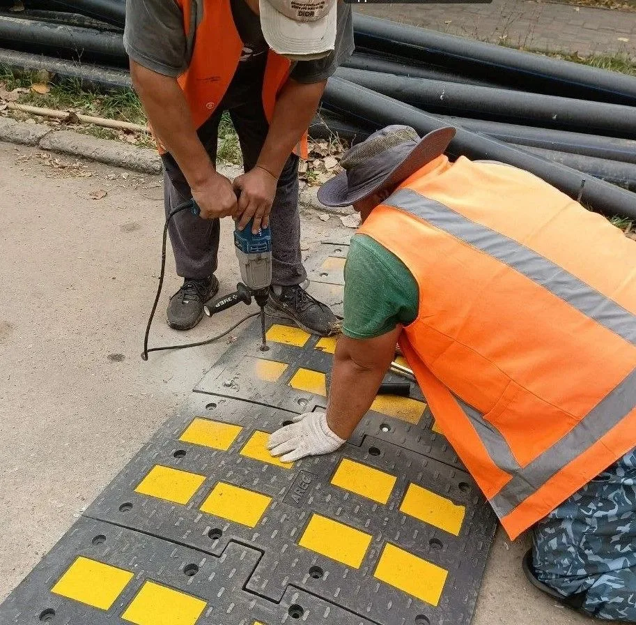 🚧 Безопасность на дороге начинается со снижения скорости