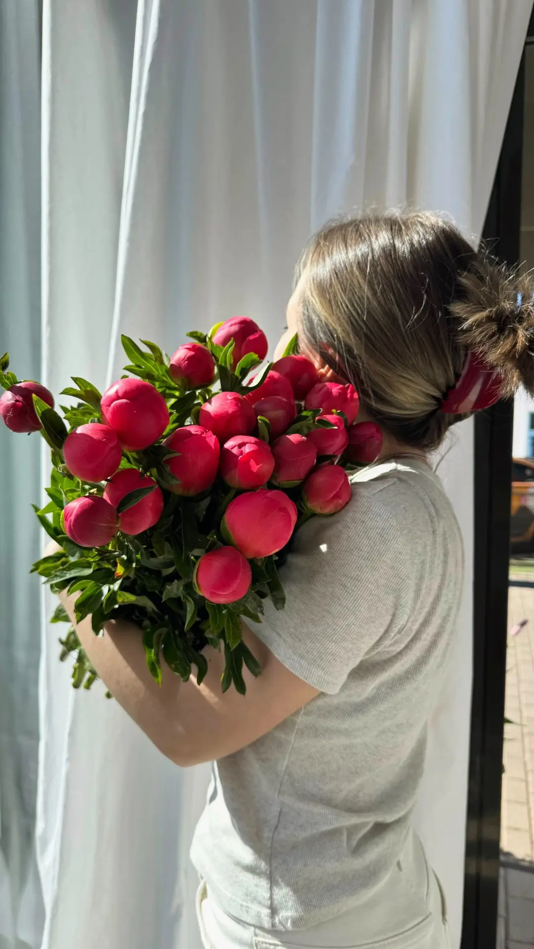 Успеваем наслаждаться самыми волшебными цветами этого месяца 😍💕