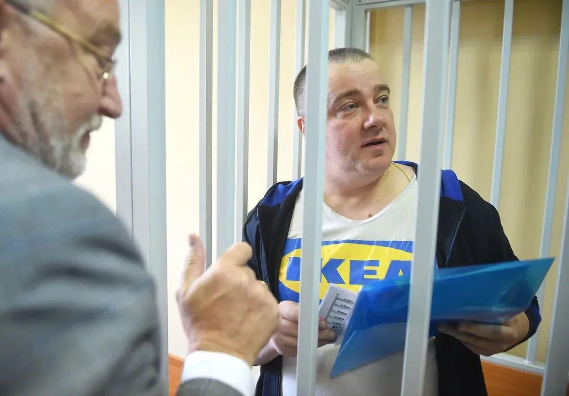 Бизнесмен, получивший почти $1 млрд по спору с IKEA, обвиняется в попытке дать взятку

Как пишут «Из