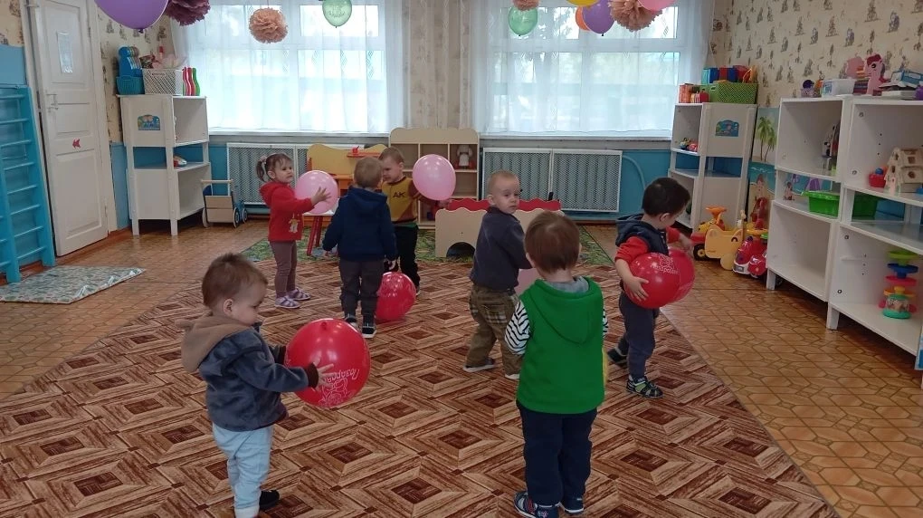 В первый день лета отмечается международный праздник – День защиты детей. Это не только весёлый и ра