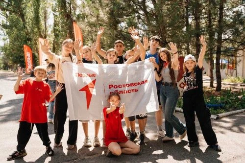 🏕️ «Первые» в Янтаре: профильные смены завершились!