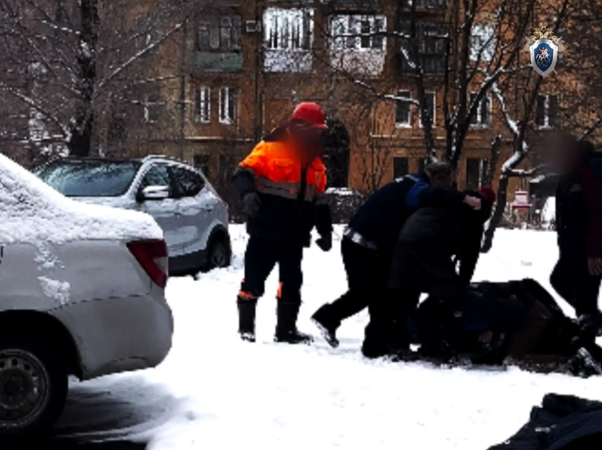 В Челябинской области осужден мужчина за совершение хулиганских действий в отношении медицинских раб