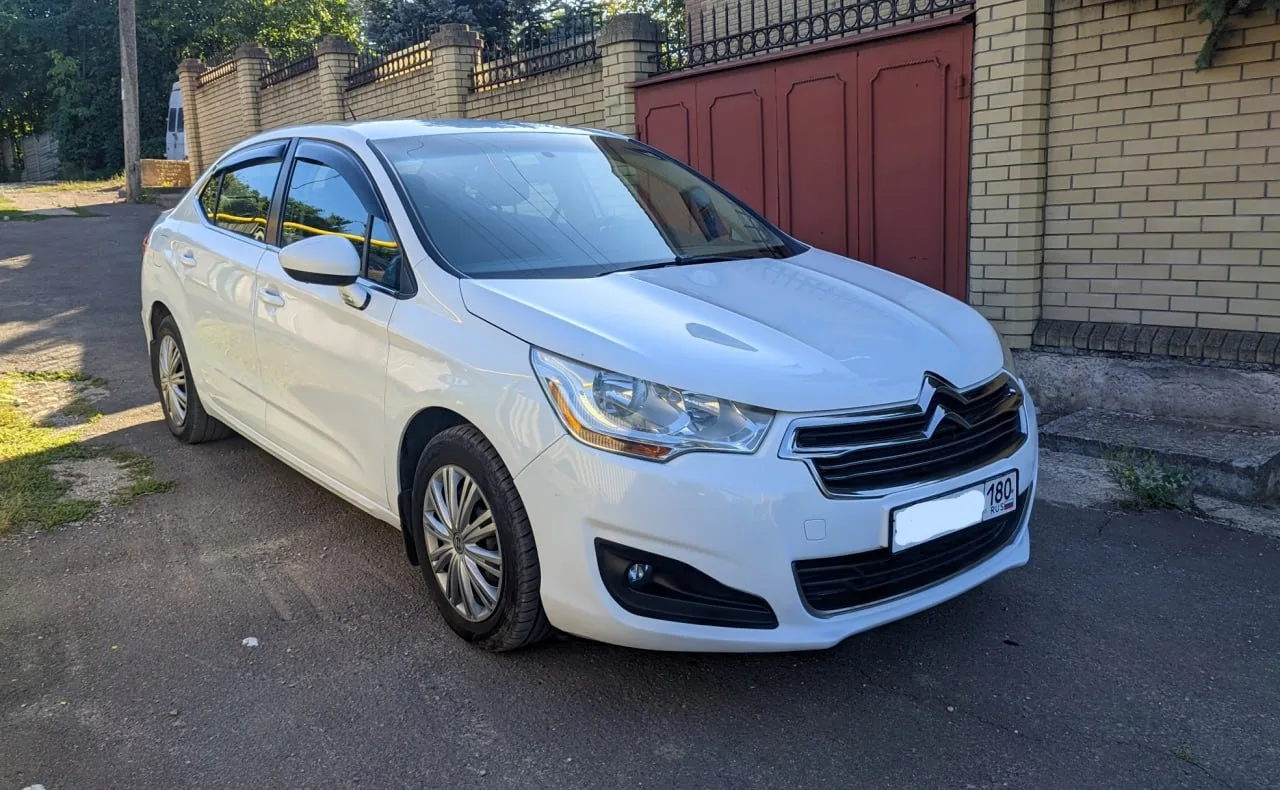 Продам Citroën C4 1.6, АКПП, 2013 год, 131 000 км, б/у, 650 000 ₽