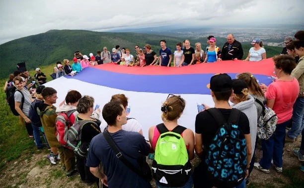 Горный воздух приглашает на праздничное восхождение 12 июня! 🏃‍♀️🏃‍♂️🇷🇺