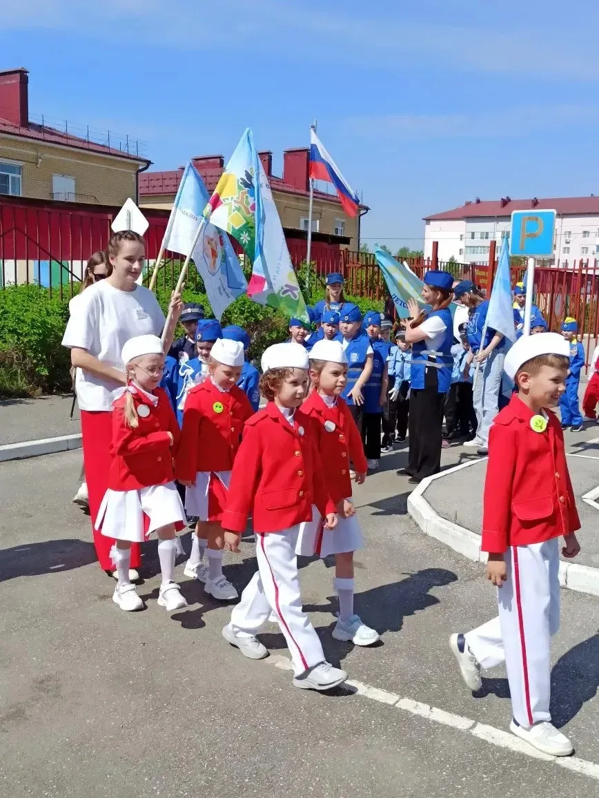 Парад ЮПИД в «Мечте»: техника, рации и море эмоций!   🌐22 мая  13 отрядов юных помощников инспекторо