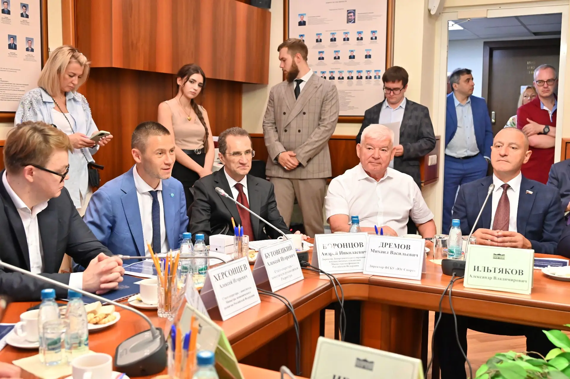 🇷🇺Статс-секретарь – заместитель руководителя Росреестра Алексей Бутовецкий принял участие в заседа