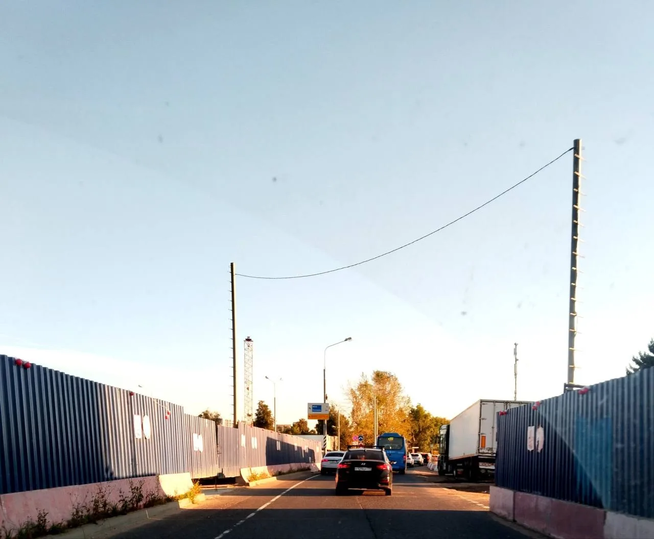 На станции Десна почти полностью завершено строительство объездной дороги.
