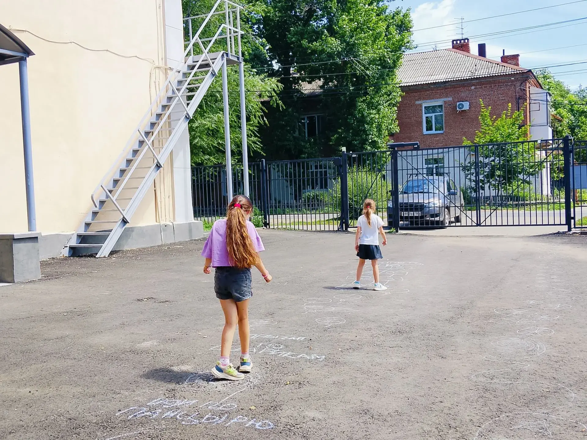 🌟 День открытий и веселья в нашем лагере! 🌟

Сегодня в лагере прошёл невероятно насыщенный и позна
